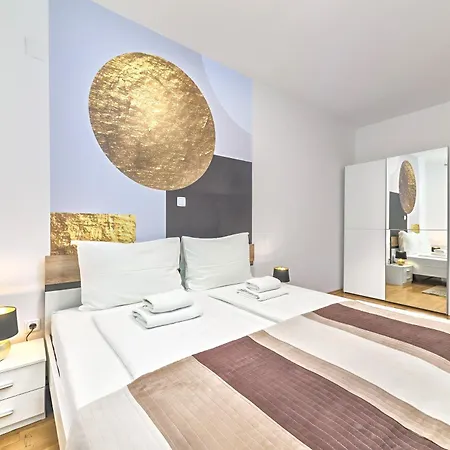 Heta Alagic Ii Apartament *