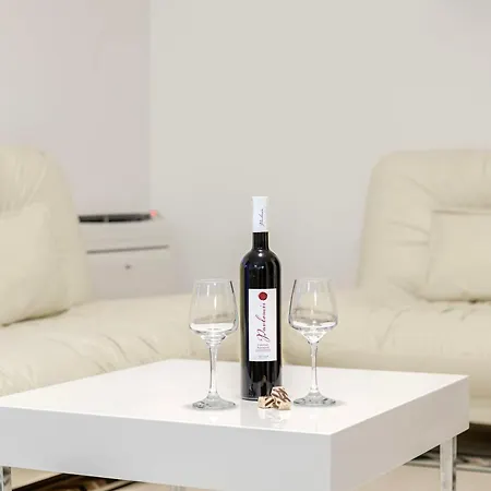 Apartment Apartmani Heta Alagic II
