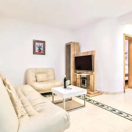 Apartment Apartmani Heta Alagic II *