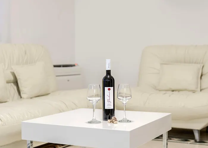 Apartment Apartmani Heta Alagic II