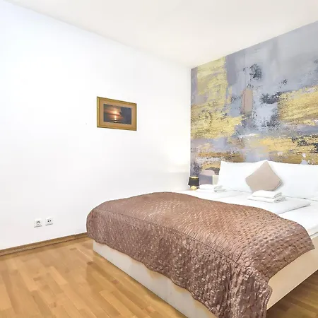 Heta Alagic Ii Apartman Selce