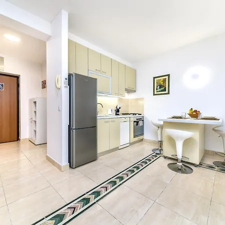 Apartman Heta Alagic Ii Selce